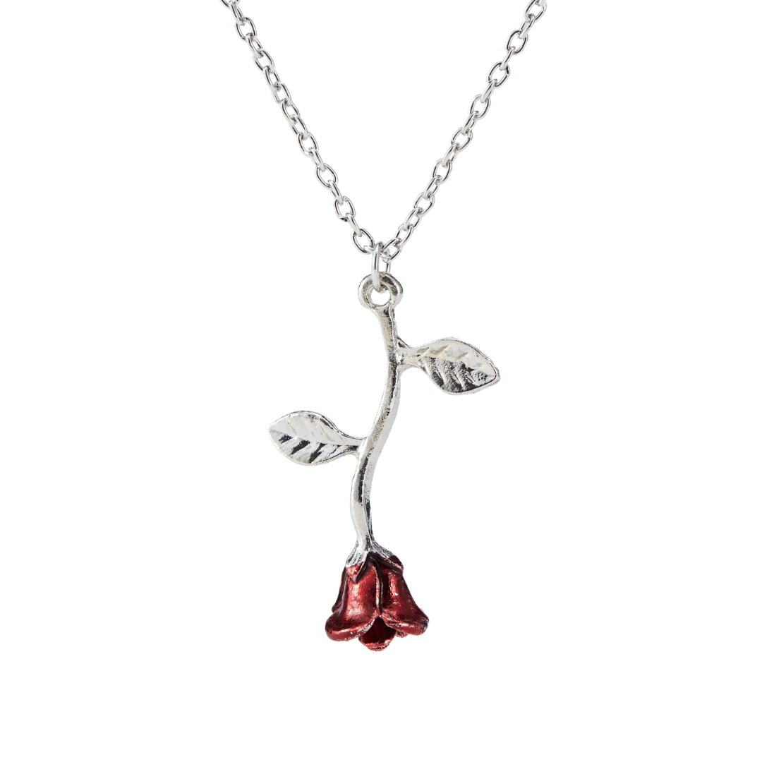 Rose necklace with eternal rose