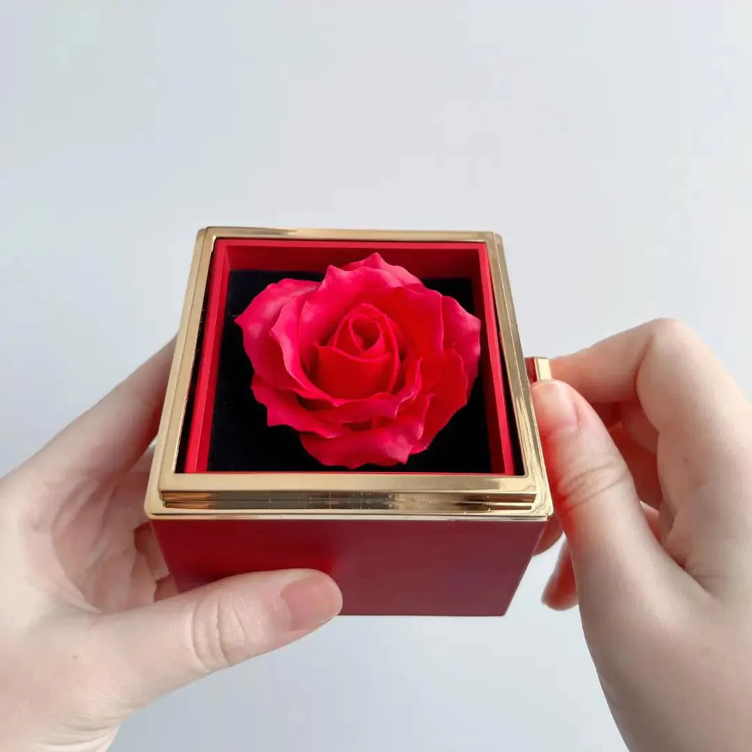 360° Rotatable Rose Box 